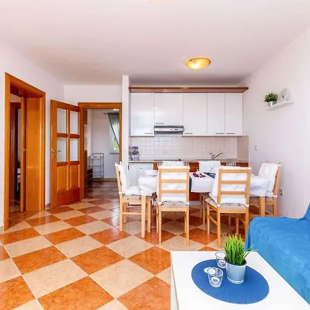 Apartment Crikvenica 21